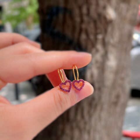 Gümüş kırmızı taşlı kalpli çocuk küpe is185t1