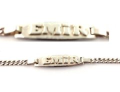 Gümüş kabartma harfli isimli çocuk bileklik künye