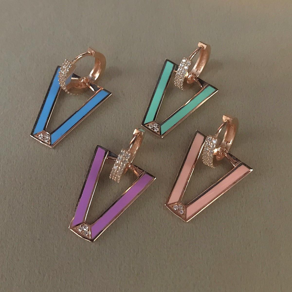 Gümüş mineli bayan küpe cn78e59 TEK küpe - model 1 - Gümüş Rengi  (rodaj)