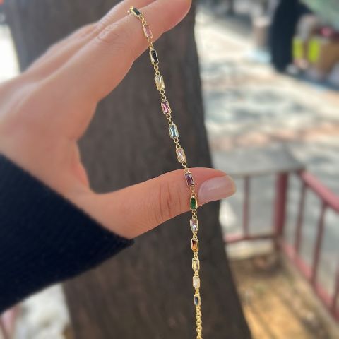 Gümüş renkli taşlı sıvama bileklik cme2e1d542e