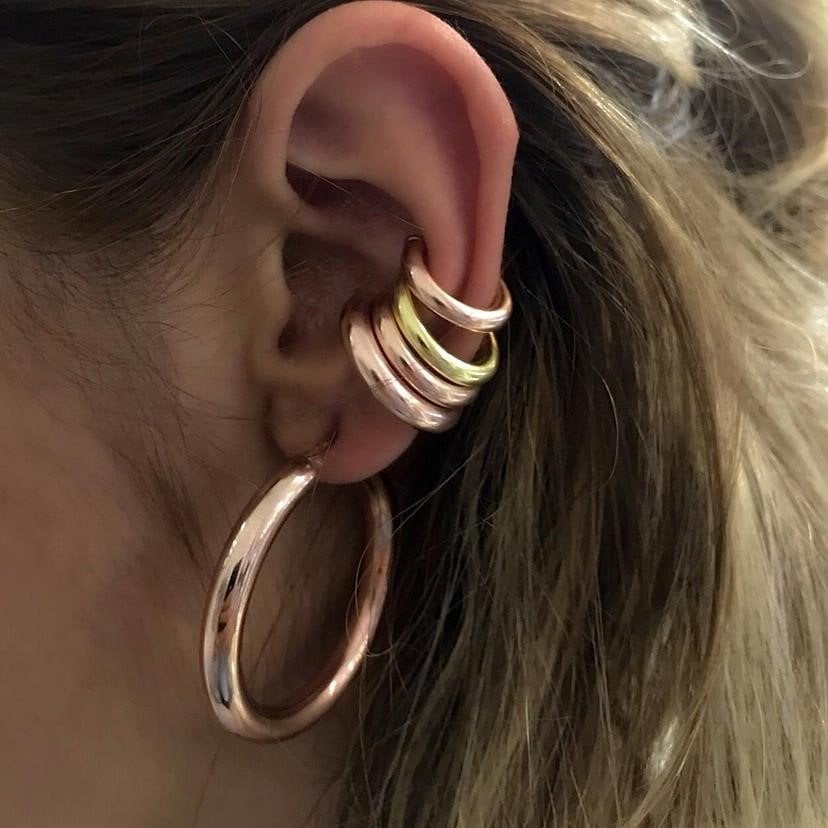 Gümüş taşsız kıkırdak küpe cs86y32