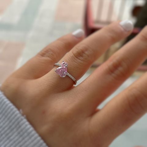 Gümüş pembe taşlı 2 kalpli yüzük tk12s51