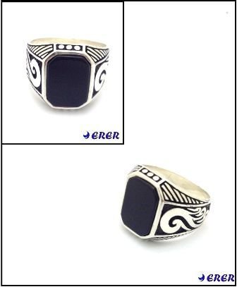 Siyah kare taşlı gümüş Dövme model erkek yüzük