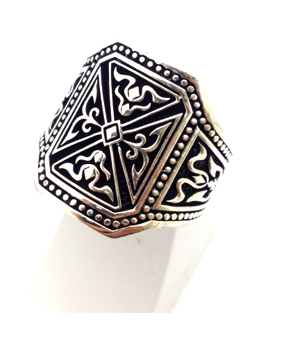 Taşsız Desenli Gümüş Erkek Yüzüğü