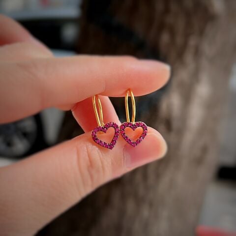 Gümüş kırmızı taşlı kalpli çocuk küpe is185t1