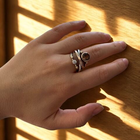 Gümüş el işi renk değiştiren taşlı yüzük