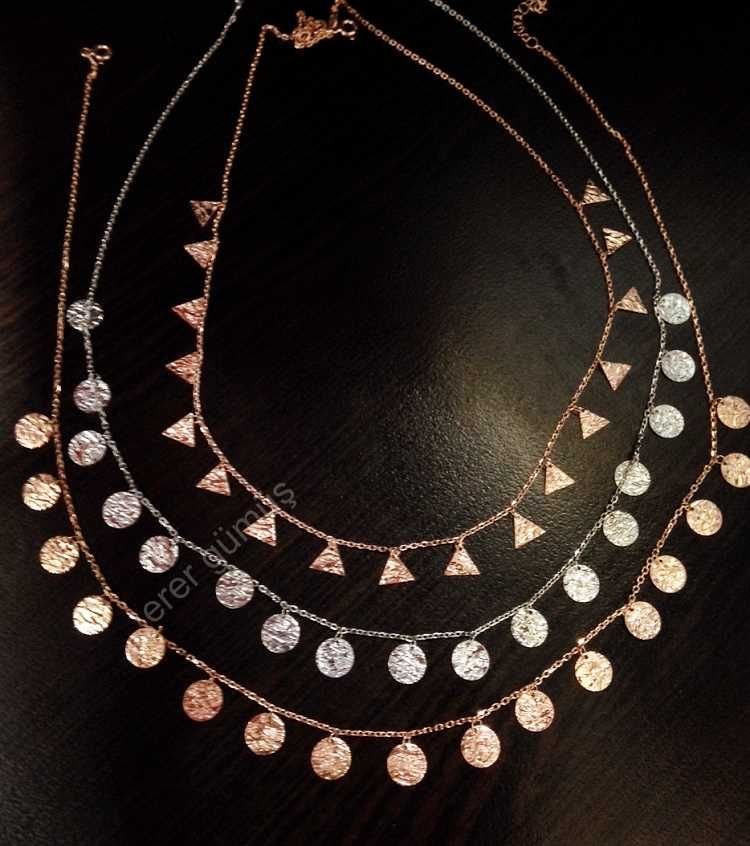 Dövme üçgen ve yuvarlak pullu gümüş kolye Üçgen model - Sarı altın (Gold)