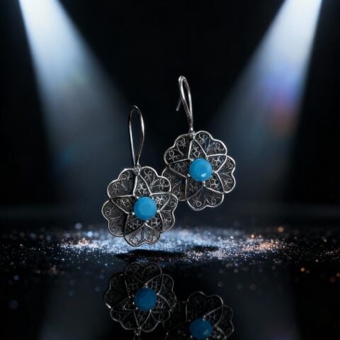 Gümüş eskitme firuze taşlı telkari gül küpe