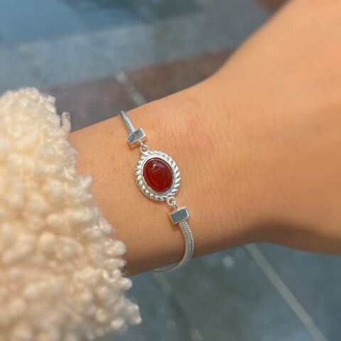 Gümüş akik taşlı yassı zincirli bileklik