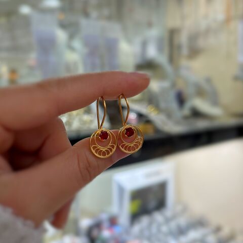 Gümüş kırmızı taşlı telkari küpe is36w2