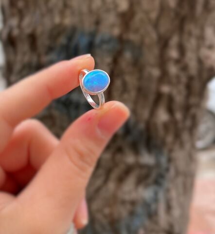 Gümüş mavi opal taşlı altın kaplama yüzük