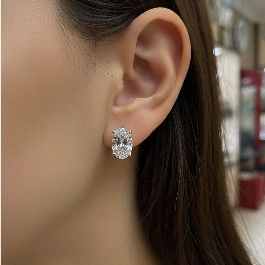 Gümüş oval 12x8 mm 4,5 carat altın kaplama  tektaş küpe