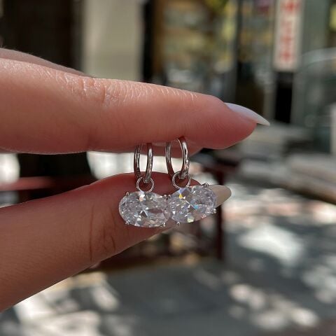 Gümüş oval 4,5 carat taşlı halka küpe is32e5