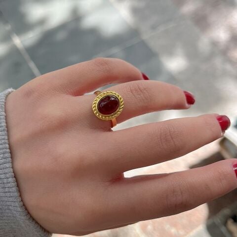 Gümüş Akik taşlı burgu model ayarlı yüzük