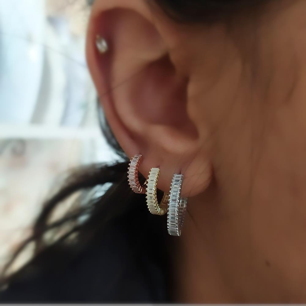 Gümüş baget taşlı halka küpe hr79e635