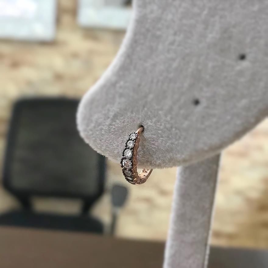 Gümüş elmas montürlü halka küpe cn72y3