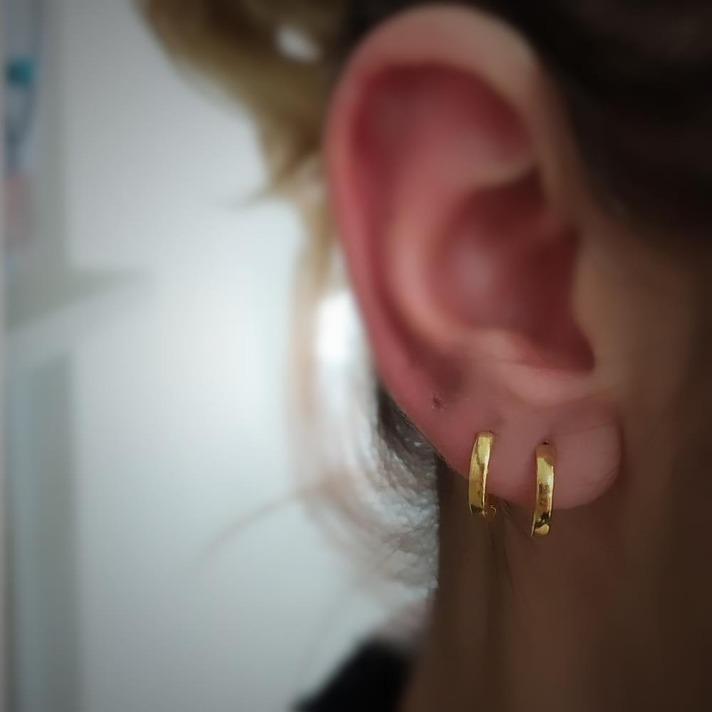 Gümüş 9mm taşsız sarı halka küpe