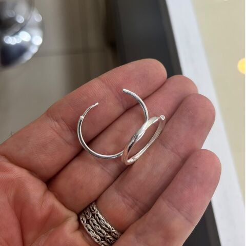 Gümüş 2 cm taşsız bayan halka küpe